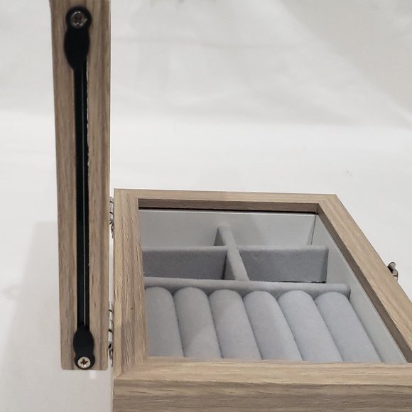 SOLD! Photo insert small jewelry box 6 1/4" x 4 1/2" w/mirror & closure - Picture 5 of 5